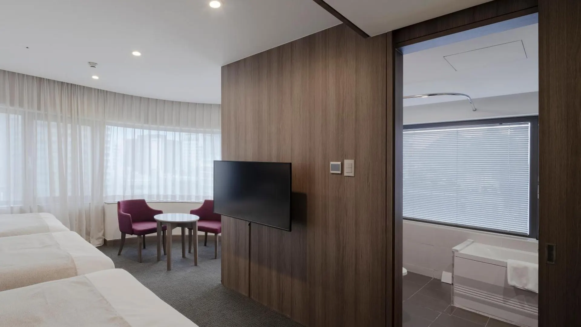 Centermark Hotel Seoul 4*,