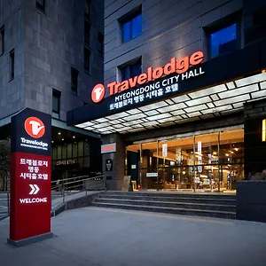 4* Отель Travelodge Myeongdong Hall